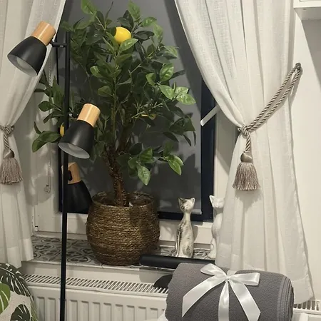 Przytulny Z Lazienka W Centrum Gdyni & Free Parking Daire Gdynia