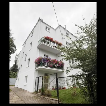 Przytulny Pokój Z łazienką W Centrum Gdyni&free Parking Gdynia